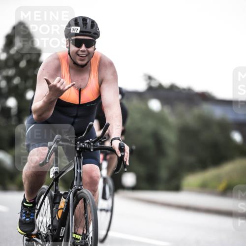 21.06.2026 - 29. Vierlanden-Triathlon H.Heesch http://msf.ph/oto/9898820 21.06.2026 10:05:54 Radfahren 159, 317, 346 meine-sportfotos.de