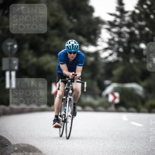 21.06.2026 - 29. Vierlanden-Triathlon H.Heesch http://msf.ph/oto/9898823 21.06.2026 10:05:59 Radfahren 346 meine-sportfotos.de