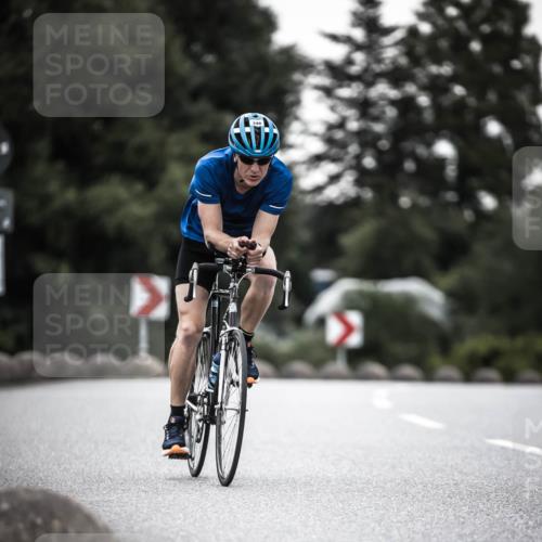 21.06.2026 - 29. Vierlanden-Triathlon H.Heesch http://msf.ph/oto/9898831 21.06.2026 10:05:59 Radfahren 346 meine-sportfotos.de
