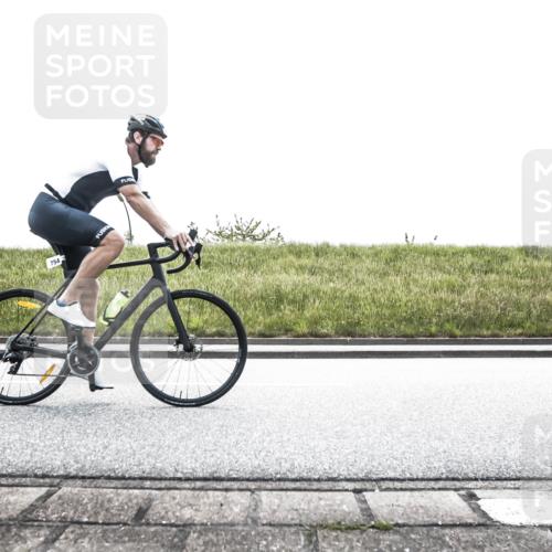 21.06.2026 - 29. Vierlanden-Triathlon H.Heesch http://msf.ph/oto/9898863 21.06.2026 11:26:26 Radfahren 289, 754 meine-sportfotos.de