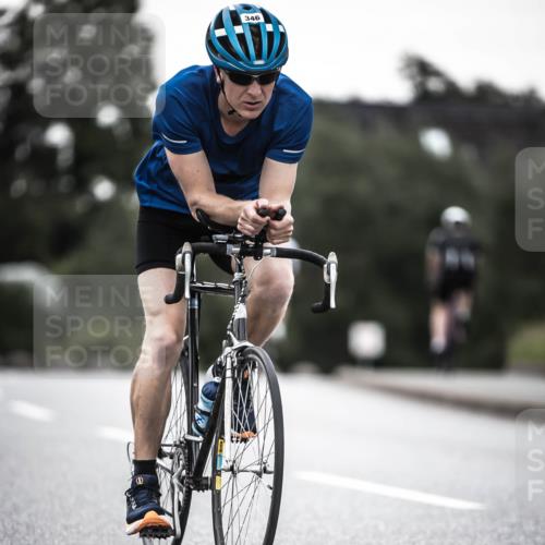 21.06.2026 - 29. Vierlanden-Triathlon H.Heesch http://msf.ph/oto/9898867 21.06.2026 10:06:00 Radfahren 346 meine-sportfotos.de