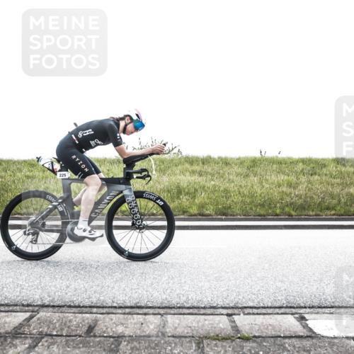 21.06.2026 - 29. Vierlanden-Triathlon H.Heesch http://msf.ph/oto/9898879 21.06.2026 11:27:00 Radfahren 225, 844 meine-sportfotos.de