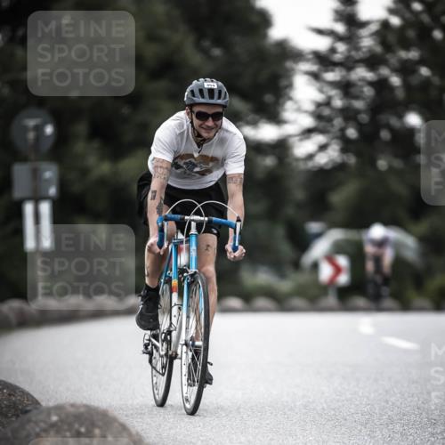 21.06.2026 - 29. Vierlanden-Triathlon H.Heesch http://msf.ph/oto/9898898 21.06.2026 10:06:18 Radfahren 9, 109, 354 meine-sportfotos.de
