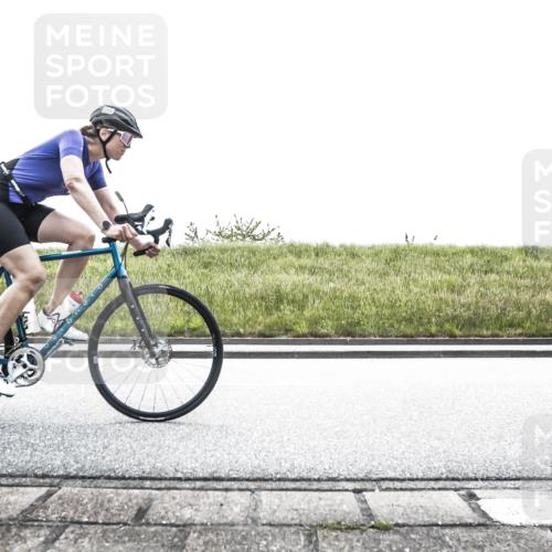 21.06.2026 - 29. Vierlanden-Triathlon H.Heesch http://msf.ph/oto/9898910 21.06.2026 11:27:53 Radfahren 271, 828, 893 meine-sportfotos.de