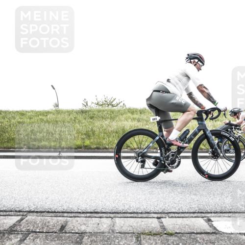 21.06.2026 - 29. Vierlanden-Triathlon H.Heesch http://msf.ph/oto/9898913 21.06.2026 11:27:54 Radfahren 271, 893 meine-sportfotos.de
