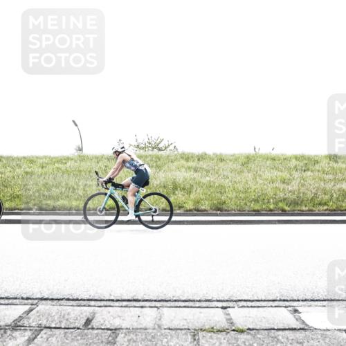 21.06.2026 - 29. Vierlanden-Triathlon H.Heesch http://msf.ph/oto/9898939 21.06.2026 11:28:37 Radfahren 124, 172, 240, 654, 835 meine-sportfotos.de