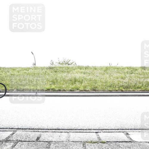 21.06.2026 - 29. Vierlanden-Triathlon H.Heesch http://msf.ph/oto/9898942 21.06.2026 11:28:38 Radfahren 124, 172, 240, 835 meine-sportfotos.de