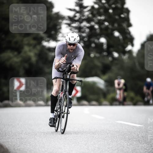 21.06.2026 - 29. Vierlanden-Triathlon H.Heesch http://msf.ph/oto/9898949 21.06.2026 10:06:23 Radfahren 109, 147, 165, 360, 381 meine-sportfotos.de