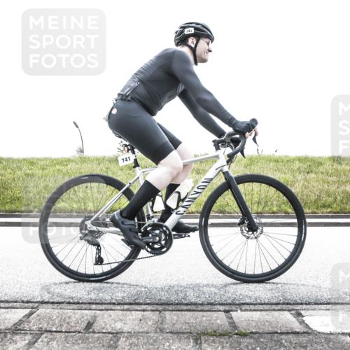 21.06.2026 - 29. Vierlanden-Triathlon H.Heesch http://msf.ph/oto/9898954 21.06.2026 11:28:56 Radfahren 228, 651, 706, 741 meine-sportfotos.de