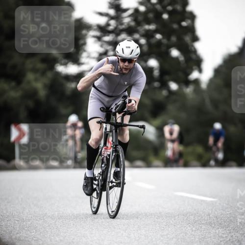 21.06.2026 - 29. Vierlanden-Triathlon H.Heesch http://msf.ph/oto/9898958 21.06.2026 10:06:23 Radfahren 109, 147, 165, 360, 381 meine-sportfotos.de