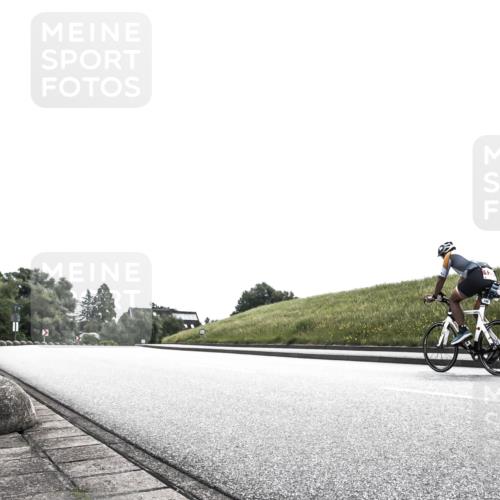21.06.2026 - 29. Vierlanden-Triathlon H.Heesch http://msf.ph/oto/9898969 21.06.2026 10:50:57 Radfahren 126, 435, 463 meine-sportfotos.de
