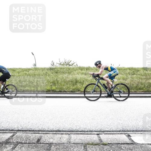 21.06.2026 - 29. Vierlanden-Triathlon H.Heesch http://msf.ph/oto/9898980 21.06.2026 11:29:54 Radfahren 146, 637, 790 meine-sportfotos.de