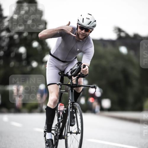 21.06.2026 - 29. Vierlanden-Triathlon H.Heesch http://msf.ph/oto/9898991 21.06.2026 10:06:23 Radfahren 109, 147, 165, 360, 381 meine-sportfotos.de
