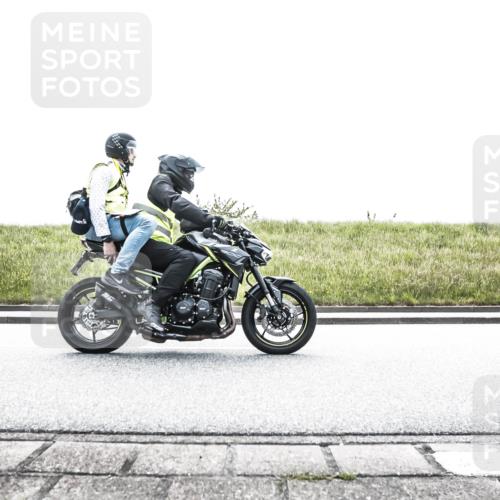 21.06.2026 - 29. Vierlanden-Triathlon H.Heesch http://msf.ph/oto/9898998 21.06.2026 11:30:28 Radfahren 237, 640, 666, 804 meine-sportfotos.de