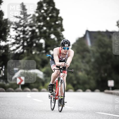 21.06.2026 - 29. Vierlanden-Triathlon H.Heesch http://msf.ph/oto/9899017 21.06.2026 10:06:28 Radfahren 147, 165, 360, 381 meine-sportfotos.de