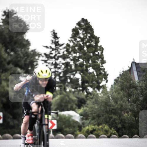 21.06.2026 - 29. Vierlanden-Triathlon H.Heesch http://msf.ph/oto/9899020 21.06.2026 10:06:29 Radfahren 147, 165, 360, 381 meine-sportfotos.de