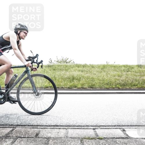 21.06.2026 - 29. Vierlanden-Triathlon H.Heesch http://msf.ph/oto/9899026 21.06.2026 11:31:07 Radfahren 116, 236, 891 meine-sportfotos.de