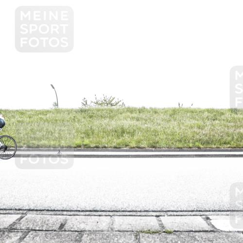 21.06.2026 - 29. Vierlanden-Triathlon H.Heesch http://msf.ph/oto/9899029 21.06.2026 11:31:09 Radfahren 116, 236, 891 meine-sportfotos.de