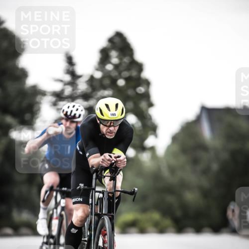 21.06.2026 - 29. Vierlanden-Triathlon H.Heesch http://msf.ph/oto/9899030 21.06.2026 10:06:29 Radfahren 147, 165, 360, 381 meine-sportfotos.de