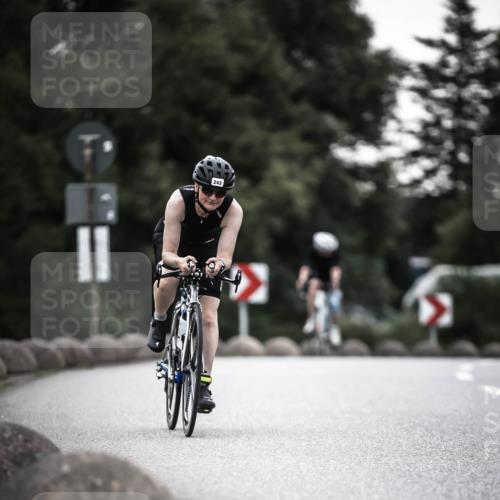 21.06.2026 - 29. Vierlanden-Triathlon H.Heesch http://msf.ph/oto/9899046 21.06.2026 10:06:38 Radfahren 243, 306, 349, 361 meine-sportfotos.de