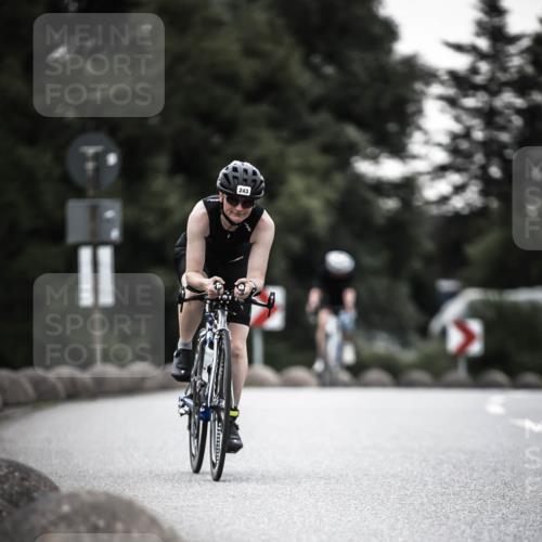 21.06.2026 - 29. Vierlanden-Triathlon H.Heesch http://msf.ph/oto/9899052 21.06.2026 10:06:38 Radfahren 243, 306, 349, 361 meine-sportfotos.de