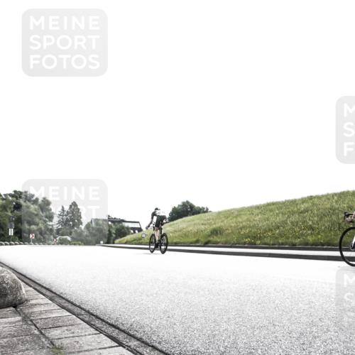 21.06.2026 - 29. Vierlanden-Triathlon H.Heesch http://msf.ph/oto/9899108 21.06.2026 10:52:13 Radfahren 24, 290 meine-sportfotos.de