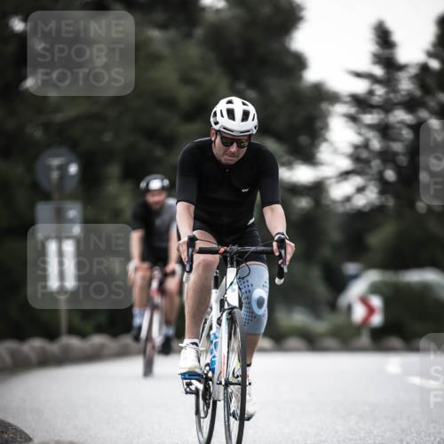 21.06.2026 - 29. Vierlanden-Triathlon H.Heesch http://msf.ph/oto/9899122 21.06.2026 10:06:42 Radfahren 199, 243, 306, 349, 361 meine-sportfotos.de