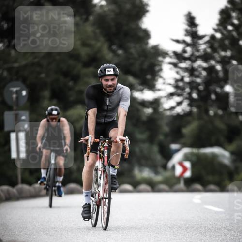 21.06.2026 - 29. Vierlanden-Triathlon H.Heesch http://msf.ph/oto/9899125 21.06.2026 10:06:43 Radfahren 199, 306, 349, 361 meine-sportfotos.de