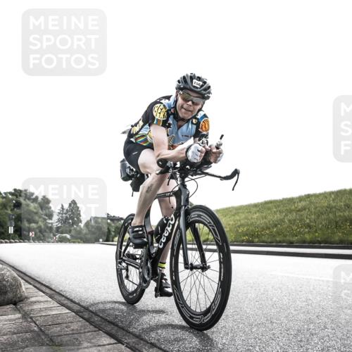 21.06.2026 - 29. Vierlanden-Triathlon H.Heesch http://msf.ph/oto/9899135 21.06.2026 10:52:37 Radfahren 96, 115, 156, 190 meine-sportfotos.de