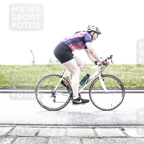 21.06.2026 - 29. Vierlanden-Triathlon H.Heesch http://msf.ph/oto/9899137 21.06.2026 11:33:31 Radfahren 19, 54, 238, 255, 663, 686, 894 meine-sportfotos.de