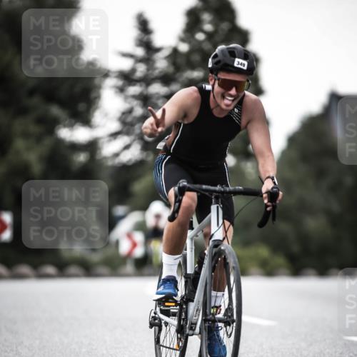 21.06.2026 - 29. Vierlanden-Triathlon H.Heesch http://msf.ph/oto/9899171 21.06.2026 10:06:45 Radfahren 199, 306, 349, 361 meine-sportfotos.de