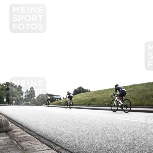 21.06.2026 - 29. Vierlanden-Triathlon H.Heesch http://msf.ph/oto/9899180 21.06.2026 10:53:19 Radfahren 135, 168 meine-sportfotos.de