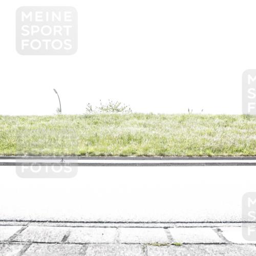21.06.2026 - 29. Vierlanden-Triathlon H.Heesch http://msf.ph/oto/9899182 21.06.2026 11:34:15 Radfahren 18, 33, 115, 675, 699, 762, 859, 890 meine-sportfotos.de