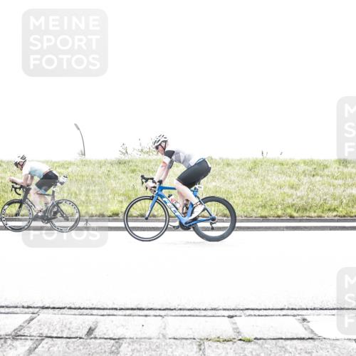21.06.2026 - 29. Vierlanden-Triathlon H.Heesch http://msf.ph/oto/9899188 21.06.2026 11:34:22 Radfahren 33, 97, 115, 176, 699, 840 meine-sportfotos.de