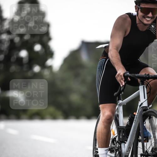 21.06.2026 - 29. Vierlanden-Triathlon H.Heesch http://msf.ph/oto/9899190 21.06.2026 10:06:46 Radfahren 199, 306, 349, 361 meine-sportfotos.de