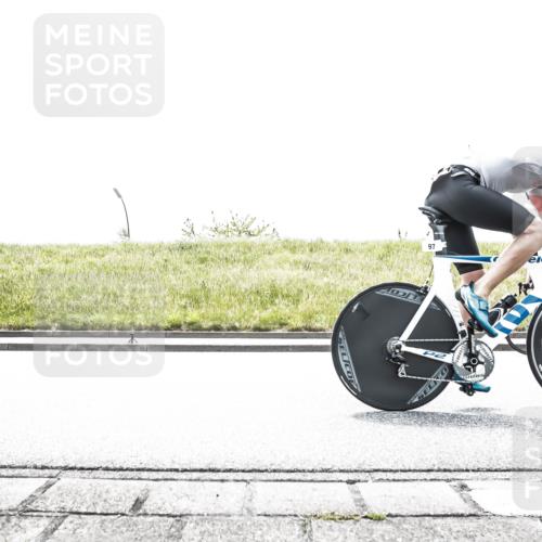 21.06.2026 - 29. Vierlanden-Triathlon H.Heesch http://msf.ph/oto/9899200 21.06.2026 11:34:28 Radfahren 97, 176, 793, 840, 881 meine-sportfotos.de