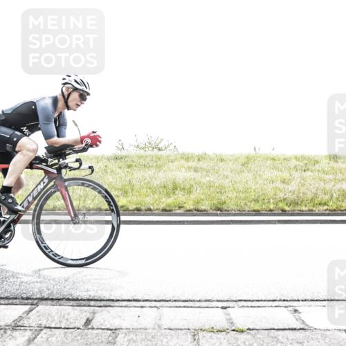 21.06.2026 - 29. Vierlanden-Triathlon H.Heesch http://msf.ph/oto/9899204 21.06.2026 11:34:32 Radfahren 97, 793, 840, 881 meine-sportfotos.de