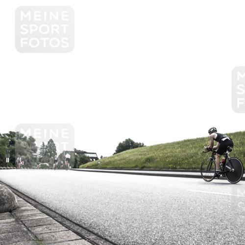 21.06.2026 - 29. Vierlanden-Triathlon H.Heesch http://msf.ph/oto/9899230 21.06.2026 10:54:22 Radfahren 248 meine-sportfotos.de