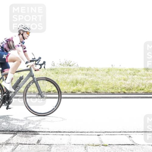 21.06.2026 - 29. Vierlanden-Triathlon H.Heesch http://msf.ph/oto/9899240 21.06.2026 11:35:16 Radfahren 849, 869 meine-sportfotos.de