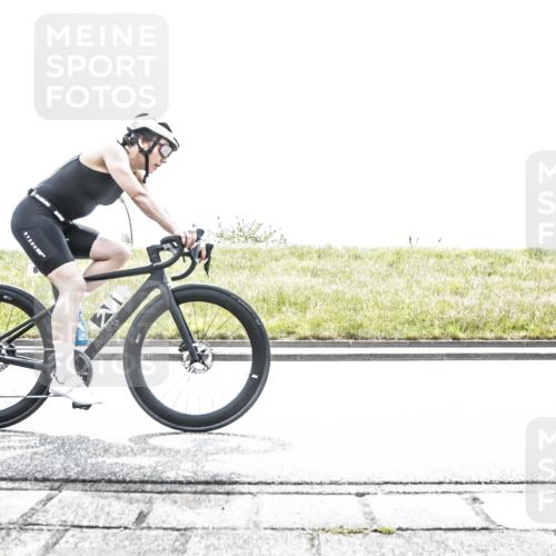 21.06.2026 - 29. Vierlanden-Triathlon H.Heesch http://msf.ph/oto/9899256 21.06.2026 11:35:47 Radfahren 248, 818, 846, 870, 874 meine-sportfotos.de