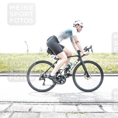 21.06.2026 - 29. Vierlanden-Triathlon H.Heesch http://msf.ph/oto/9899282 21.06.2026 11:36:10 Radfahren 696, 710, 837, 888 meine-sportfotos.de