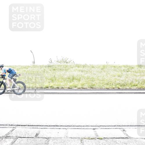 21.06.2026 - 29. Vierlanden-Triathlon H.Heesch http://msf.ph/oto/9899301 21.06.2026 11:36:26 Radfahren 43, 246, 653, 833 meine-sportfotos.de