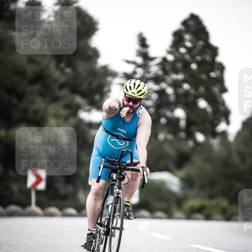 21.06.2026 - 29. Vierlanden-Triathlon H.Heesch http://msf.ph/oto/9899308 21.06.2026 10:07:10 Radfahren 83, 344, 348 meine-sportfotos.de