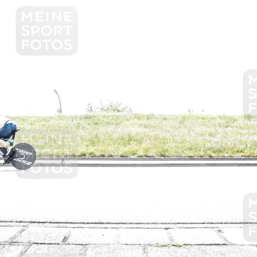 21.06.2026 - 29. Vierlanden-Triathlon H.Heesch http://msf.ph/oto/9899310 21.06.2026 11:36:40 Radfahren 226, 716, 841 meine-sportfotos.de