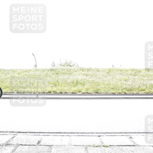 21.06.2026 - 29. Vierlanden-Triathlon H.Heesch http://msf.ph/oto/9899313 21.06.2026 11:36:43 Radfahren 226, 716 meine-sportfotos.de