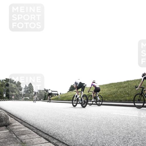 21.06.2026 - 29. Vierlanden-Triathlon H.Heesch http://msf.ph/oto/9899327 21.06.2026 10:58:32 Radfahren 238 meine-sportfotos.de