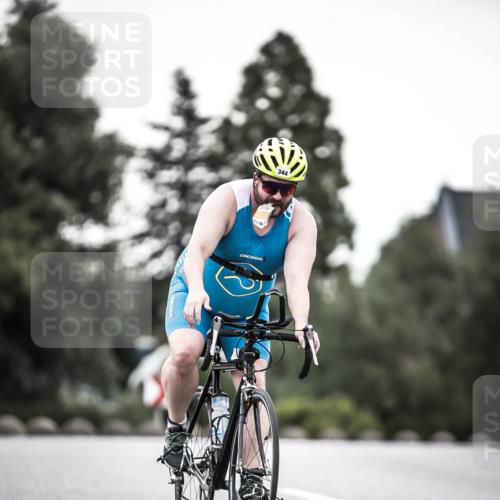 21.06.2026 - 29. Vierlanden-Triathlon H.Heesch http://msf.ph/oto/9899329 21.06.2026 10:07:10 Radfahren 83, 344, 348 meine-sportfotos.de