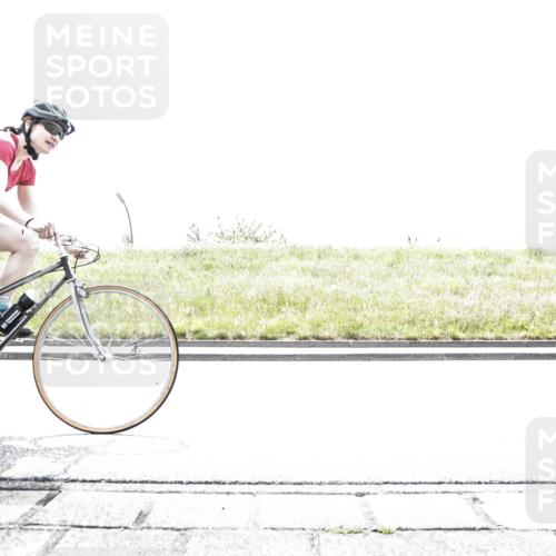 21.06.2026 - 29. Vierlanden-Triathlon H.Heesch http://msf.ph/oto/9899345 21.06.2026 11:37:18 Radfahren 724, 834, 856, 861 meine-sportfotos.de