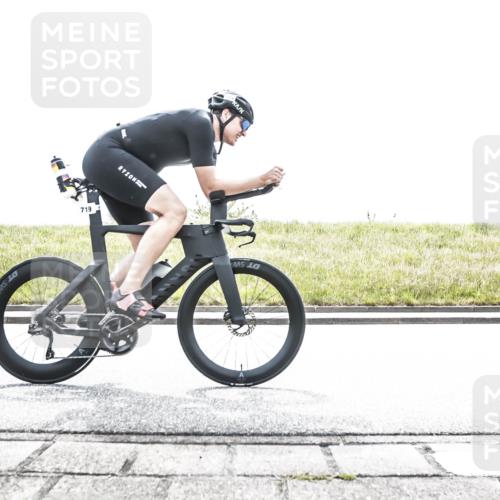 21.06.2026 - 29. Vierlanden-Triathlon H.Heesch http://msf.ph/oto/9899354 21.06.2026 11:37:41 Radfahren 105, 665, 719 meine-sportfotos.de