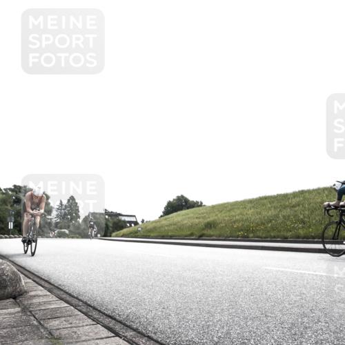 21.06.2026 - 29. Vierlanden-Triathlon H.Heesch http://msf.ph/oto/9899359 21.06.2026 10:59:48 Radfahren 247, 1353 meine-sportfotos.de